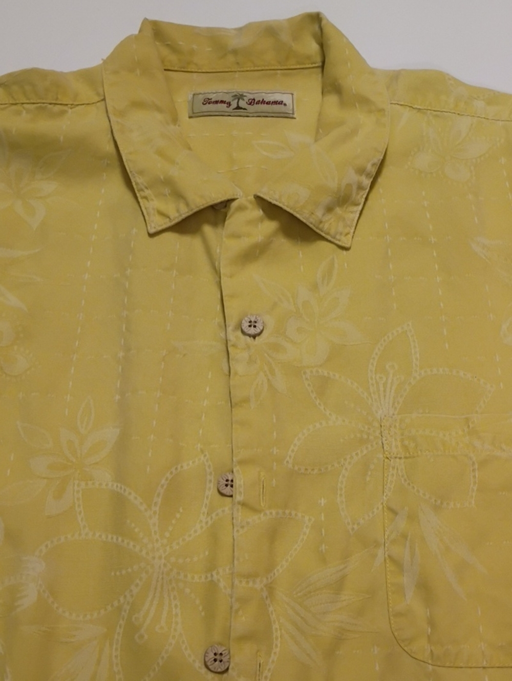 Tommy Bahama Mens Pale Yellow Floral Button-Front Camp Shirt